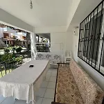 Charming Steps From Long With Wifi *