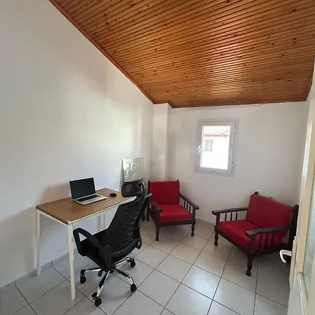 400 M Away From Long With Wifi And Airconditioner * Kusadası
