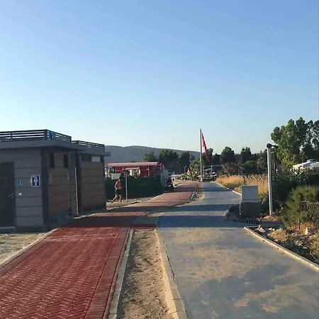 400 M Away From Long With Wifi And Airconditioner Prázdninový dům Kusadası