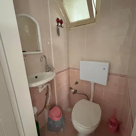 400 M Away From Long With Wifi And Airconditioner * Kusadası