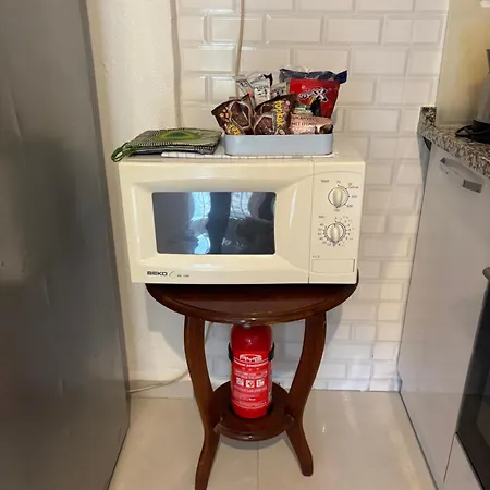 Charming Steps From Long With Wifi